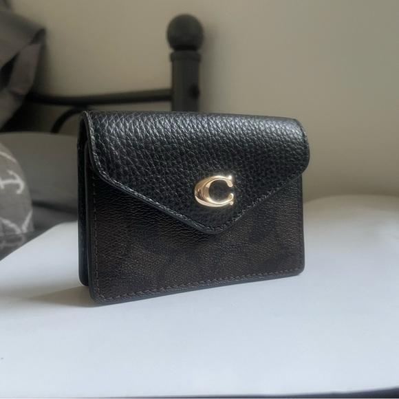 COACH Tammie Card Case in Signature Canvas C6889 - Picture 4 of 10